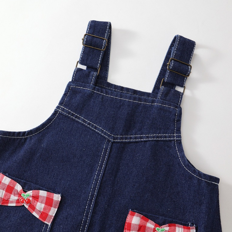 Set Yếm Bò Bé Gái Dài Tay Thu Đông HANIA KIDS Phối Nơ Caro Đỏ – Phong Cách Dễ Thương Năng Động