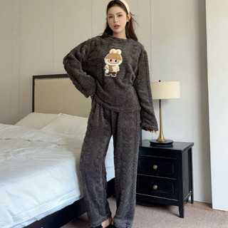 B131 Bộ đồ ngủ Lông san hô dày dặn ấm ấp hình Labubu tử Phương Linh Underwear