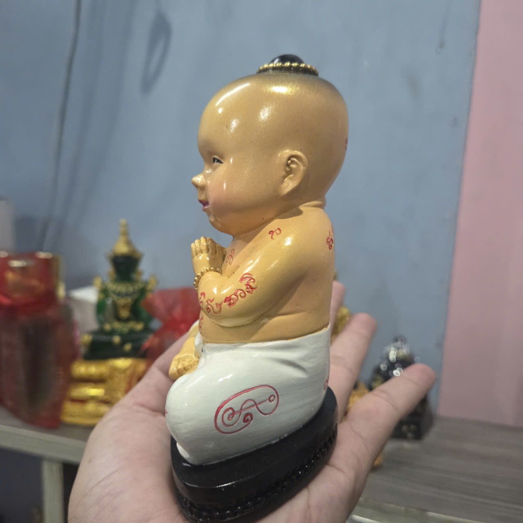 Tượng Cậu Bé May Mắn Bản Cao Cấp 13cm – Quà Tặng Lưu Niệm Mỹ Nghệ Thủ Công Tinh Tế