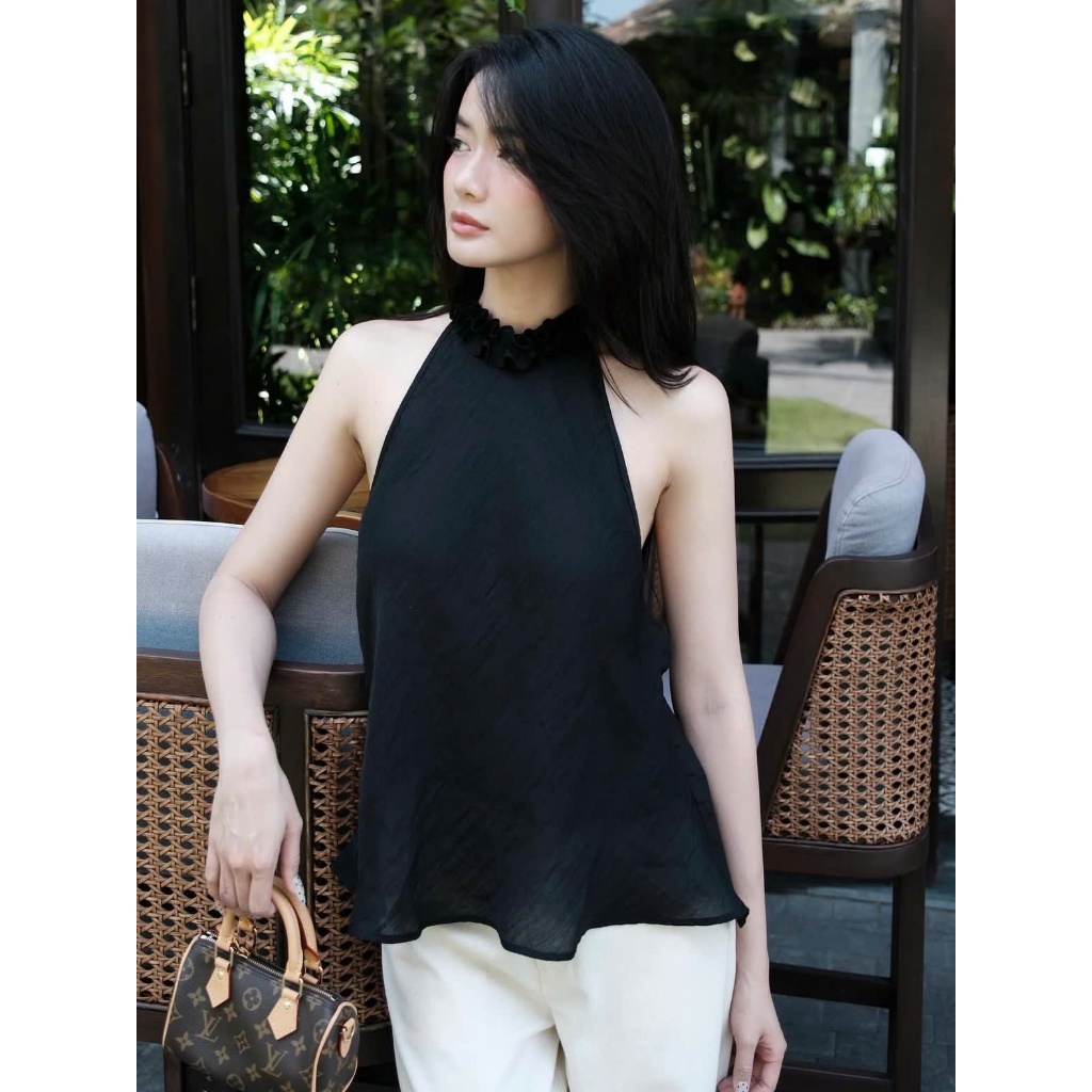 Áo Cổ Yếm Hở Lưng Form Suông Nhẹ Viền Cổ Bèo Tơ Nến 2 Lớp Màu Trơn Nhẹ Nhàng SAN Clothings - P163