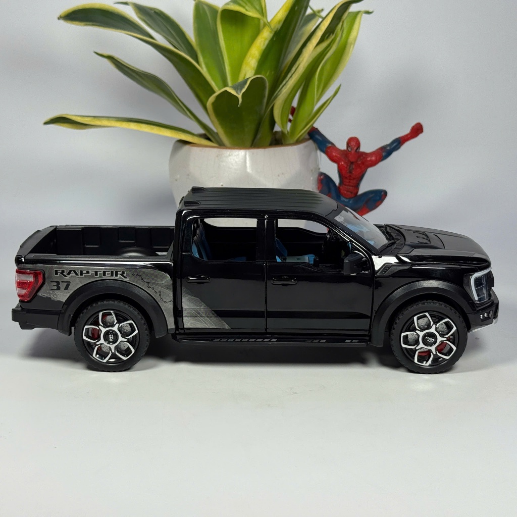 Mô hình xe bán tải Ford Raptor tỷ lệ 1:20 bằng kim loại Tặng biển số VIP, Đồ chơi trẻ em, Đồ sưu tầm và trưng bày