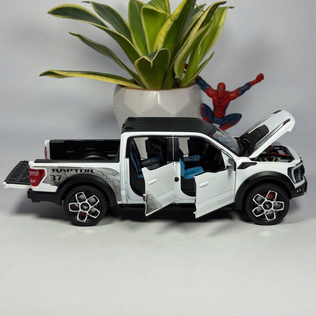 Mô hình xe bán tải Ford Raptor tỷ lệ 1:20 bằng kim loại Tặng biển số VIP, Đồ chơi trẻ em, Đồ sưu tầm và trưng bày