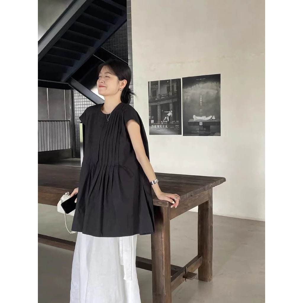 𝗩𝗶𝗰𝘁𝗼𝗿  -  Áo Linen xếp li thủ công xẻ BEELY