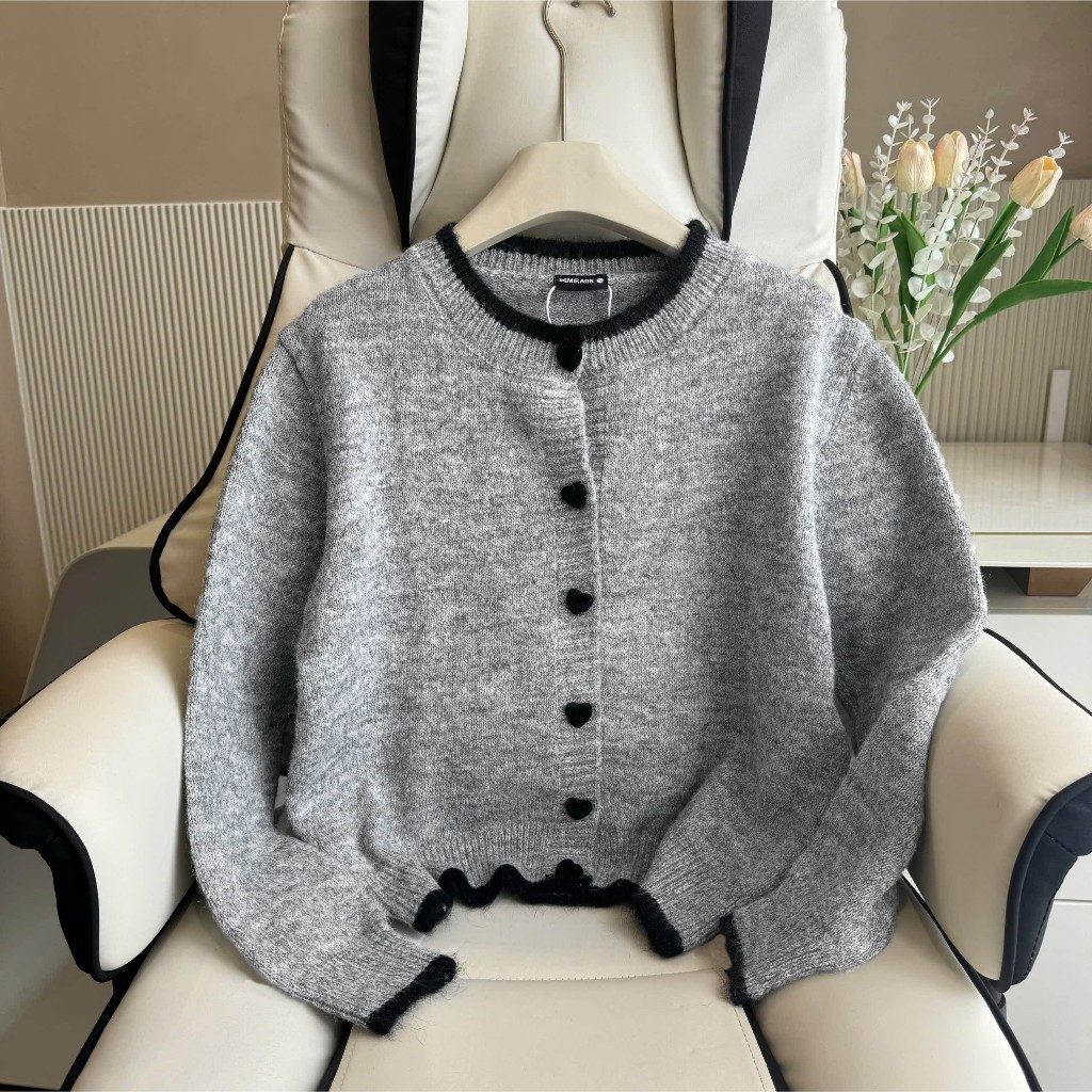 Áo Khoác Cardidgan Mirage Viền Nút Tim Xám Local Brand Chất Len Mềm Mịn.