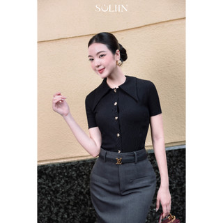 [VOUCHER 20%] Áo Thun Tay Ngắn Cổ Măng Bản To SOLLIN Thiết Kế Thoáng Mát Phong Cách Thời Trang Công Sở STELLA TOP