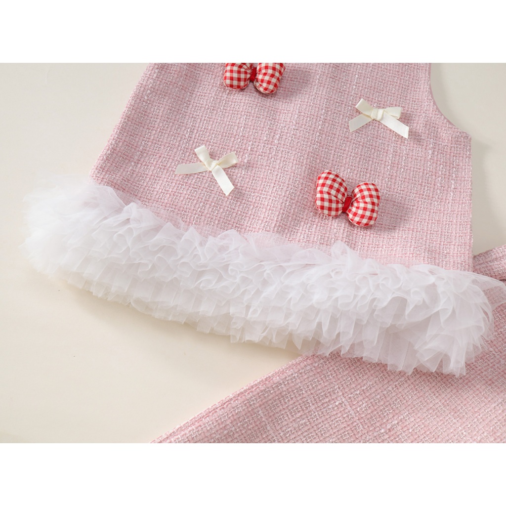 Bộ đồ bé gái Hania Kids gồm áo sát nách phối nơ kèm quần, phong cách ngọt ngào dễ thương
