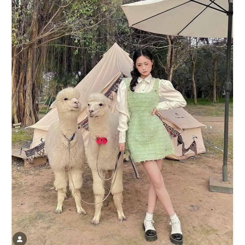 VÁY YẾM TWEED XANH LÁ ROYAL BABY TI NGOAN SIZE M (NEWTAG) | BigBuy360 - bigbuy360.vn