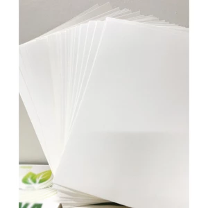 Tặng ngay 5 tờ khi mua 50 tờ (55 tờ) giấy FORD cao cấp định lượng 180gsm dùng để in ấn thiệp, namecard...