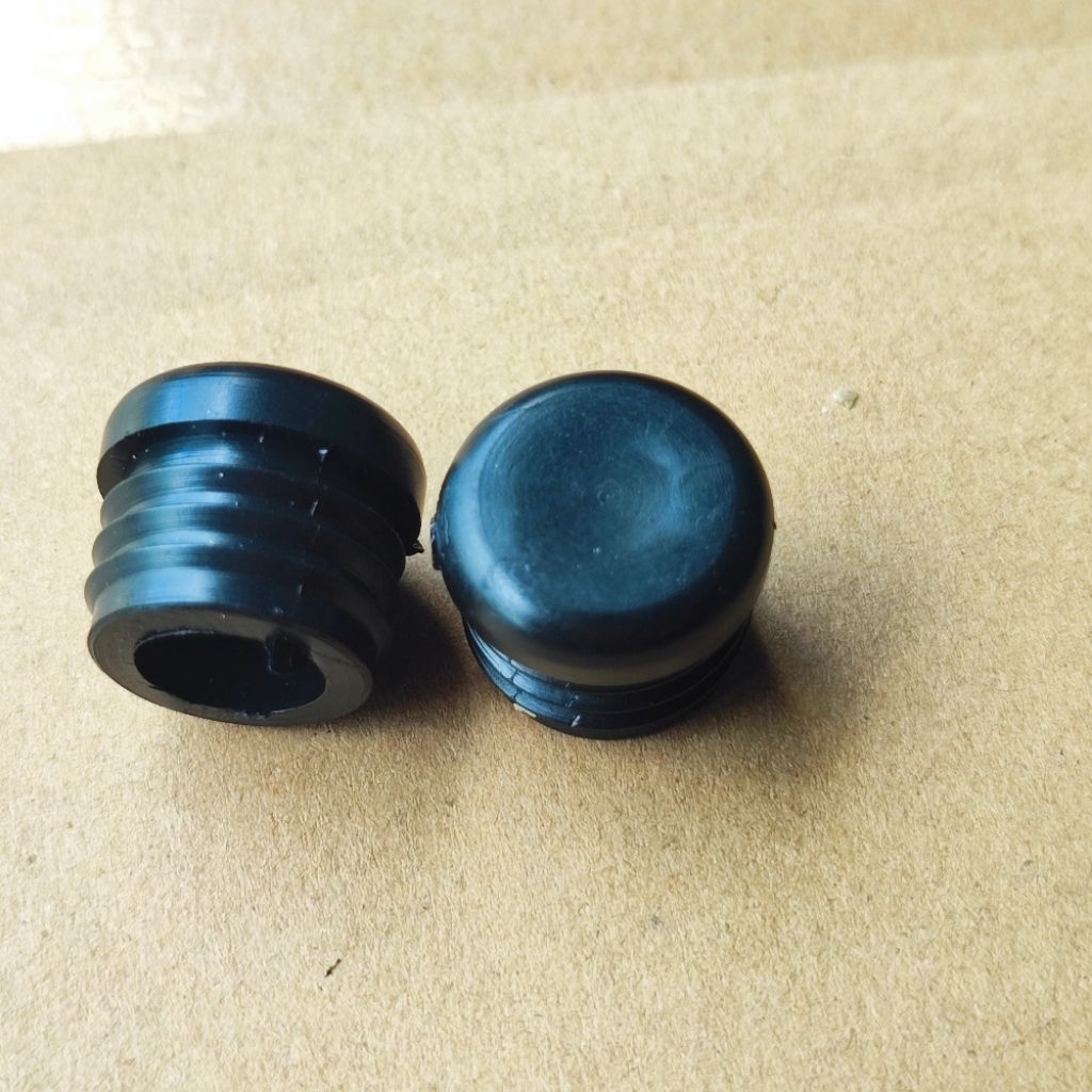 20 Nút Bịt Đầu Ống Sắt Tròn Bịt Chân Bàn Ghế – Nút Cao Su Chống Trầy, Chống Ồn, Dễ Lắp Đặt, Nhiều Kích Thước | BigBuy360 - bigbuy360.vn