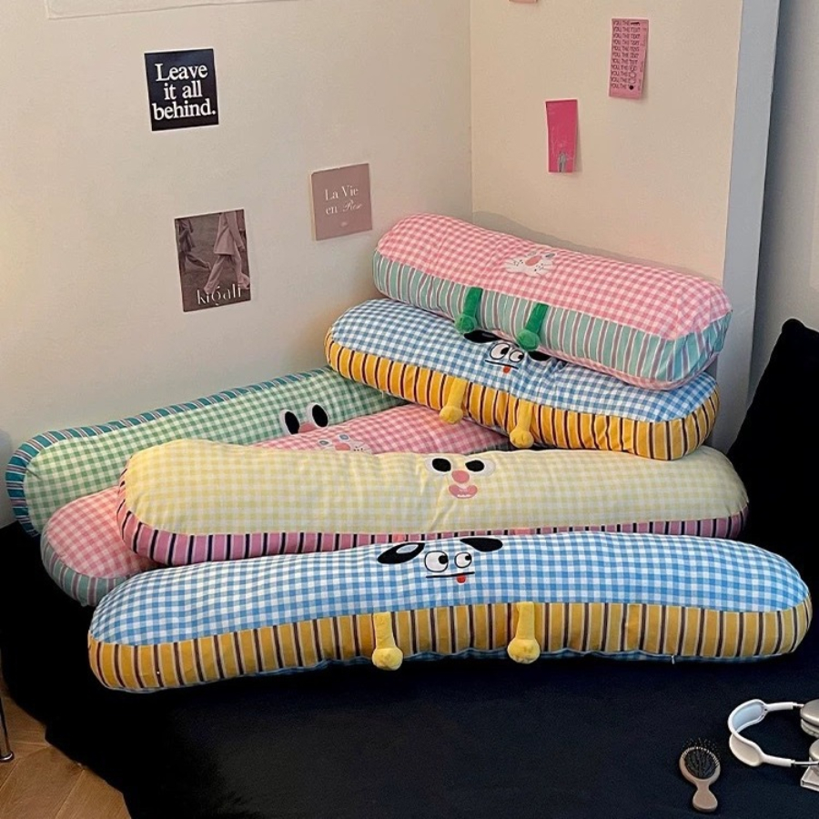 Gối Ôm Dài Hoạt Hình Dễ Thương, Vỏ Kẻ Caro Mềm Mịn, Gối Ôm Ngủ Trang Trí Giường Sofa
