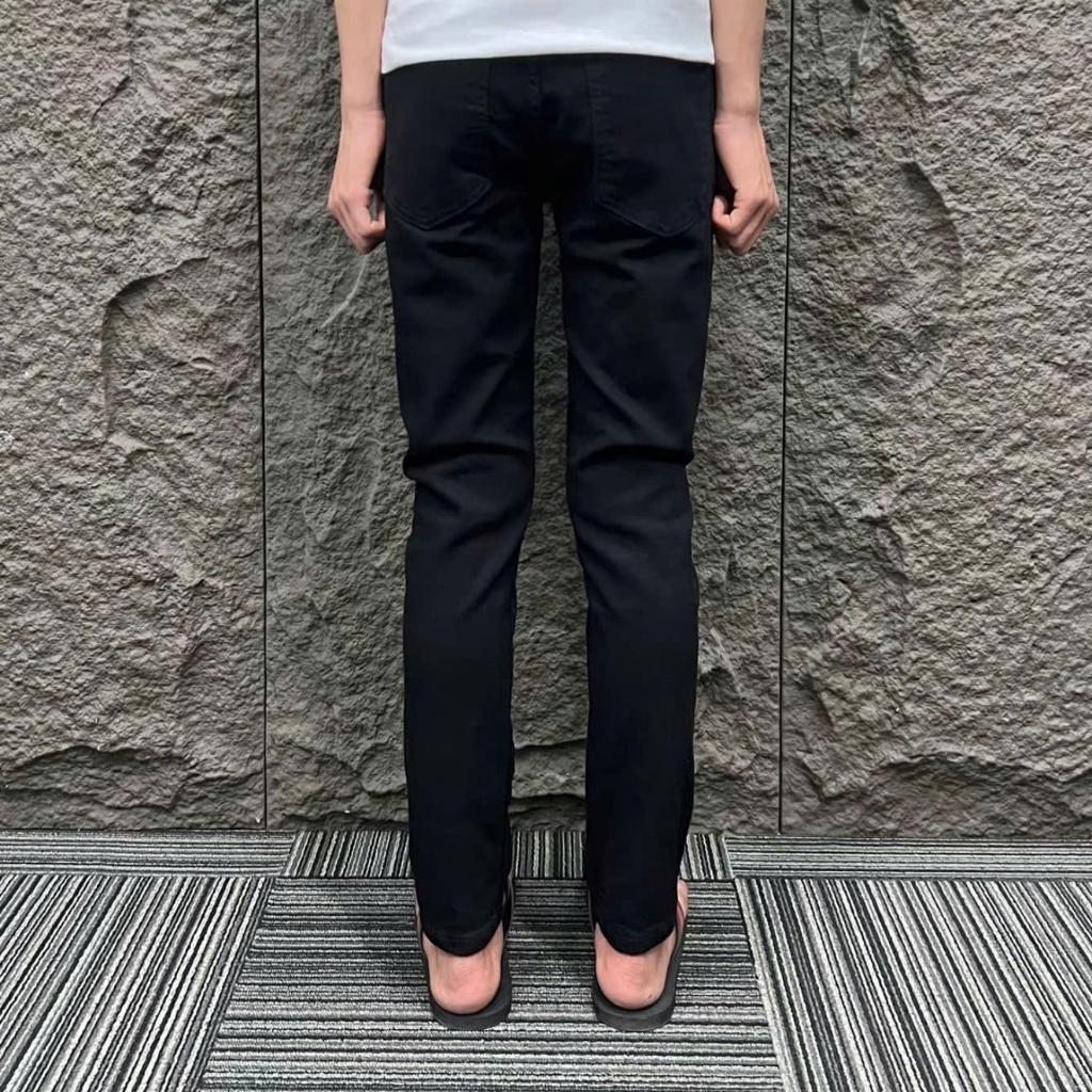 Quần jean xanh khoa lệch thêu số hai rách dành cho nam Menswear Pants