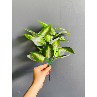 Cây Lá Giả Decor Trang Trí Cụm 5 Nhánh Bền Đẹp Mọi Không Gian Xanh Phong Cách Hiện Đại