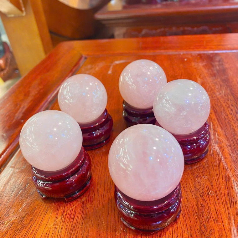 Bi Thạch Anh Hồng - Cầu Thạch Anh Hồng tự nhiên, đường kính 4cm, đá phong thủy, đá năng lượng ~100g