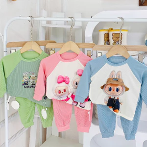 Bộ Dài Tăm Lạnh Cho Bé 6 -15kg Rộng Rãi, Vải Tăm Mỏng Nhẹ, Co Giãn Tốt, Thích Hợp Trời Hơi Se Lạnh