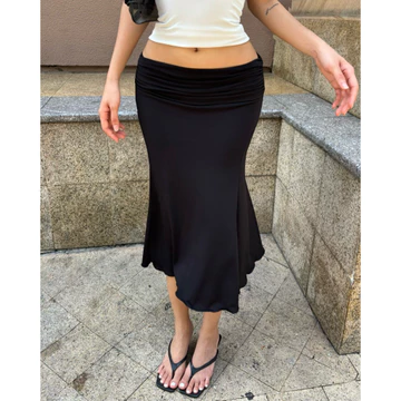 VBS MIRA SKIRT - Chân váy midi nữ, chân váy lửng đuôi cá cạp trễ vải thun dày dặn tôn dáng