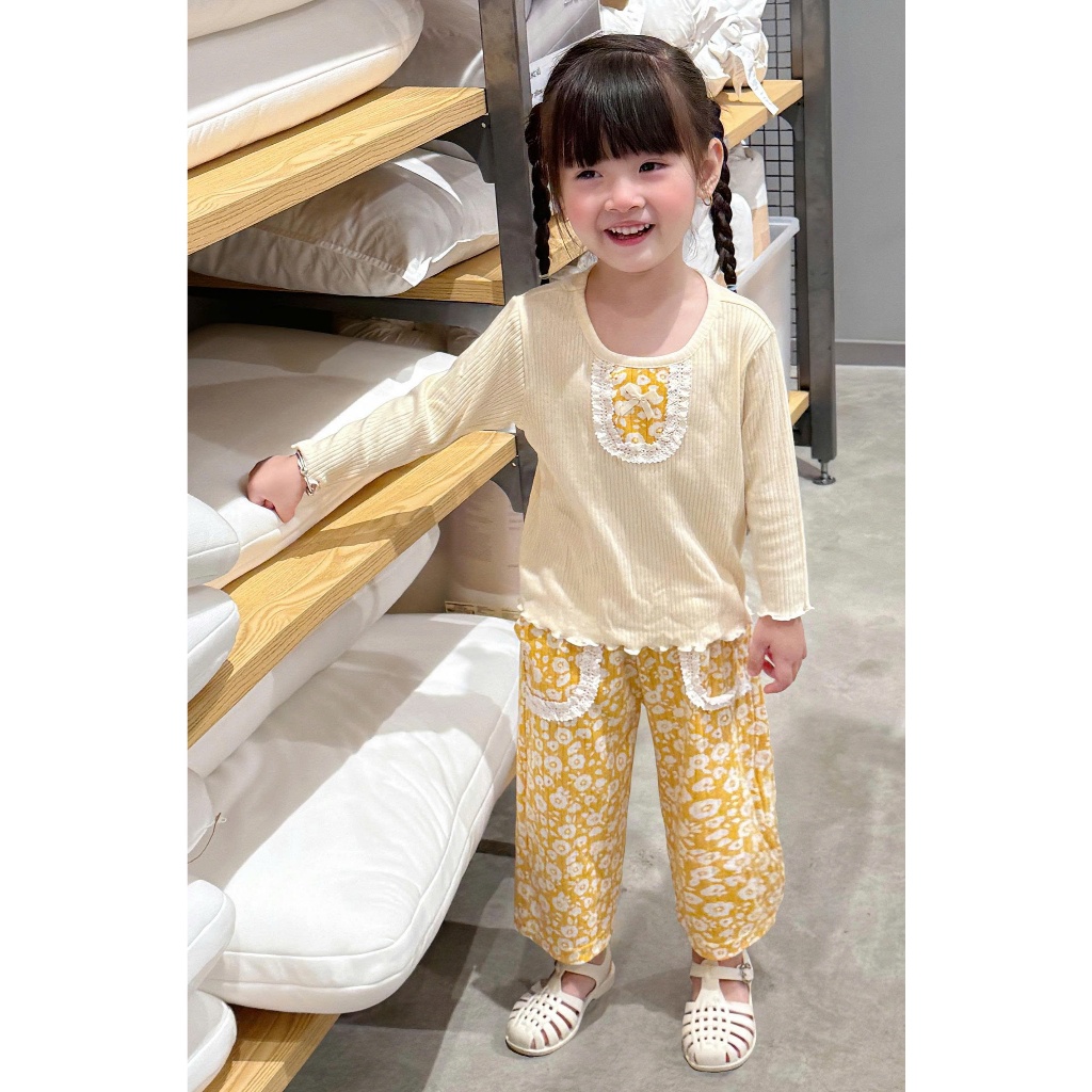 Set bộ dài tay bé gái Miniumbaby, set bộ thu đông bé gái ngực đính nơ hoa chất cotton mềm mịn SB2569