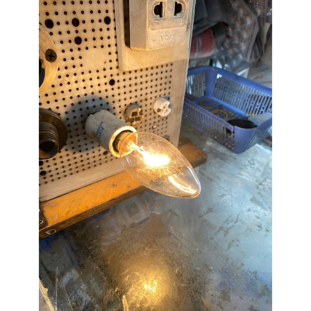 <Giá 1 bóng> Đèn sợi tóc 40W- C35-220V, đuôi E14, E27 dùng cho hôp chân hoặc giường đá muối himalaya