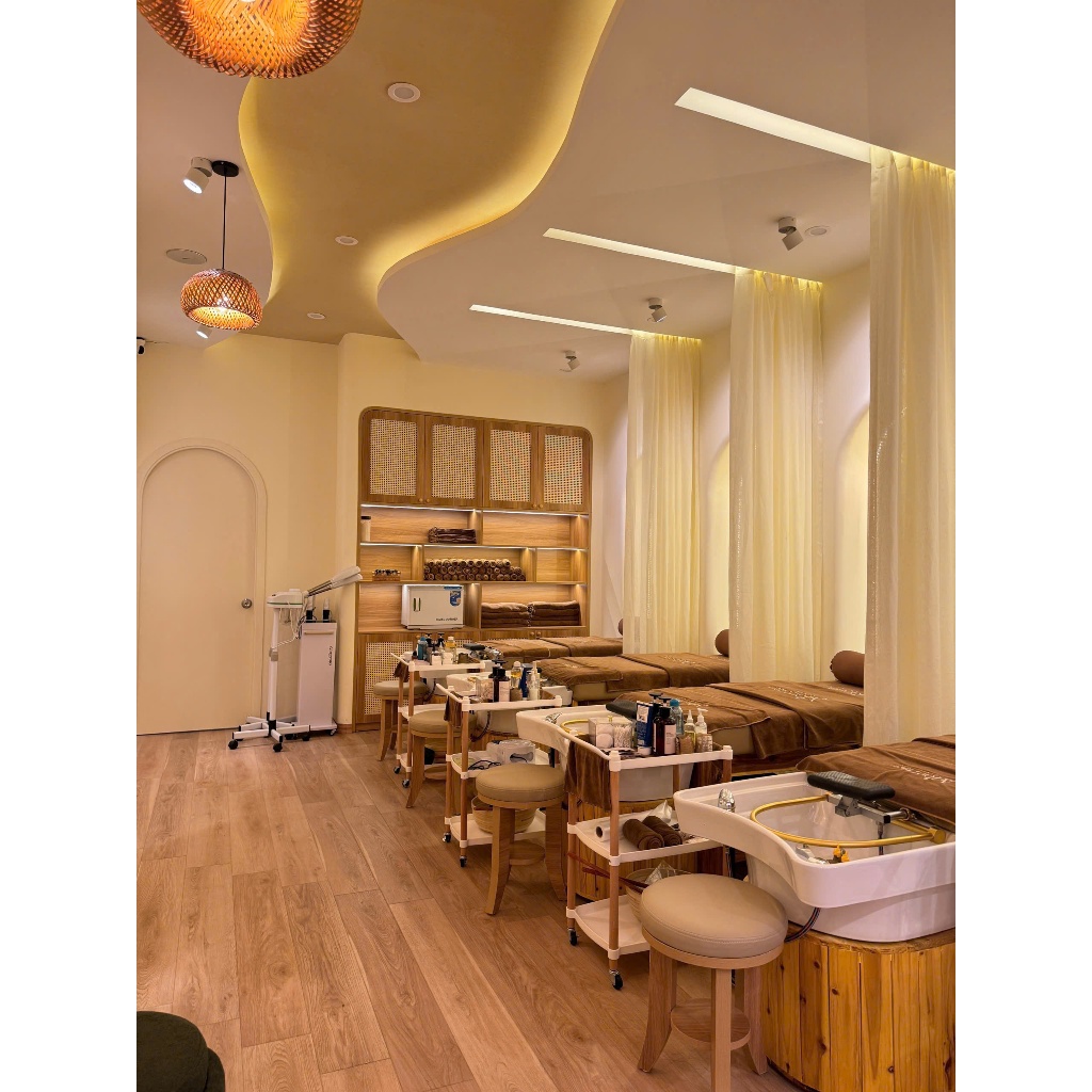 Giường gội đầu spa liền bồn massage cao cấp – giường spa đa năng có bồn gội gỗ, nệm da êm ái