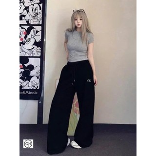 Quần Nỉ Bông Ống Rộng ELEGANTE Boutique Chất Liệu Nỉ Bông Siêu Dày Dặn Cực Kì Dễ Phối Đồ