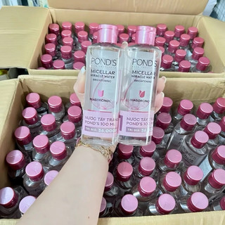 Combo du lịch mini tiện lợi 4 món : Sữa rửa mặt 50g+ Nước Tẩy trang + Dung dịch vệ sinh xanh ngọc + Bông tẩy trang 30M