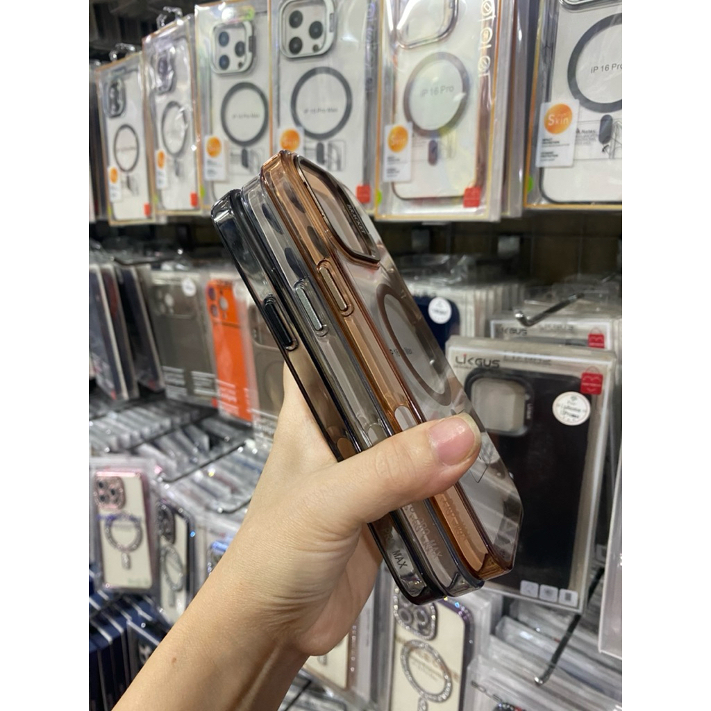 Ốp GenK hỗ trợ sạc không dây – Khung thép bảo vệ camera kèm giá đỡ iPhone 11 12 13 14 15 16 17Promax
