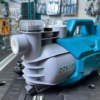 TOTAL Máy bơm nước dùng pin 20V TGWPLI201801 (kèm pin sạc)