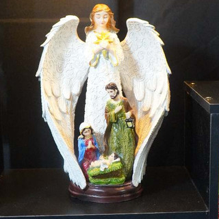[24.5cm] Tượng Noel phong cách châu Âu – thiên thần che chở Thánh Gia, sơn thủ công tinh tế