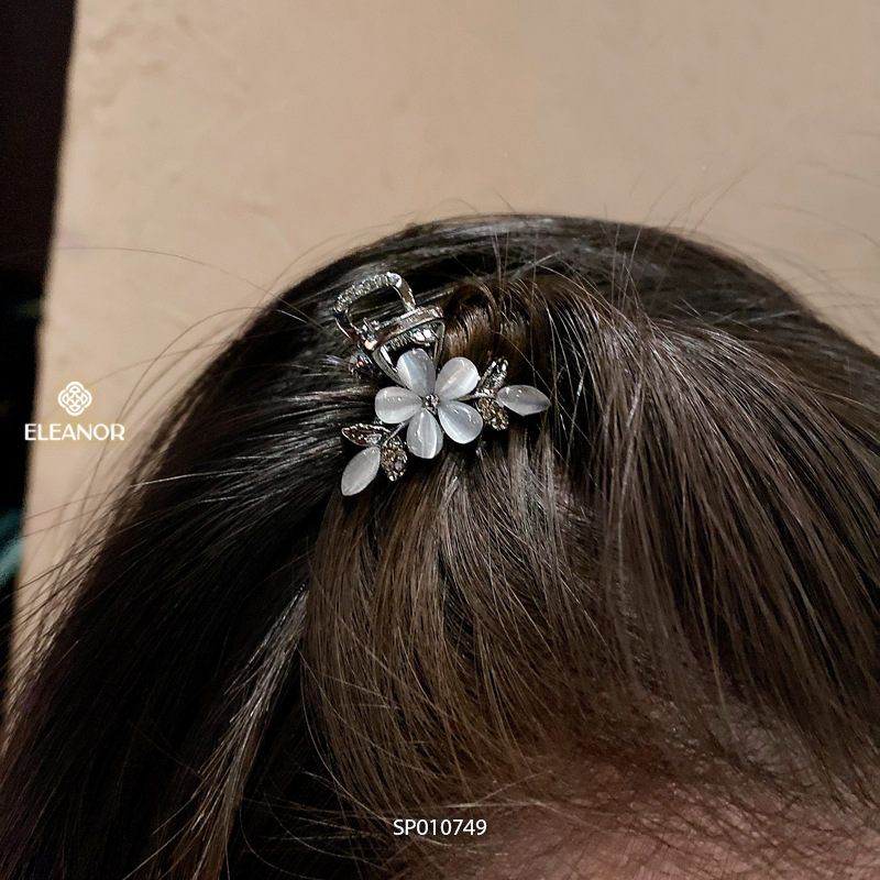 Kẹp tóc nữ càng cua Eleanor Accessories hình hoa lá đính đá kẹp tóc mái mini phụ kiện tóc 10749