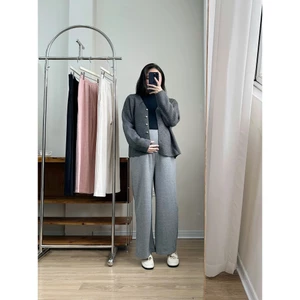 Quần bầu thu đông CICI Pants chất len hàn cao cấp co giãn tốt, có đáp bụng mềm mại cho mẹ bầu thiết kế by L'amme