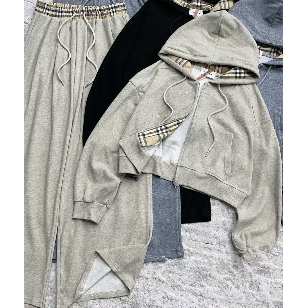 Set bộ len nữ phối kẻ mũ rộng kèm quần xuông năng động thể thao by.Thanhhuyenclothing
