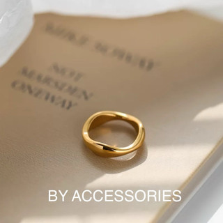 Nhẫn nữ unisex titan form tròn trơn bản 3 dợn sóng 5mm không gỉ WR2519 BY ACCESSORIES