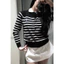 Áo cardigan len sọc ngang kẻ đen thêu gấu dáng suông tay dài chất len mềm mịn, dễ phối đồ hot hit
