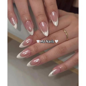 Nail Box Thiết Kế Móng Úp, Mong Giả Tráng Gương Fench Trắng Sang Chảnh M06