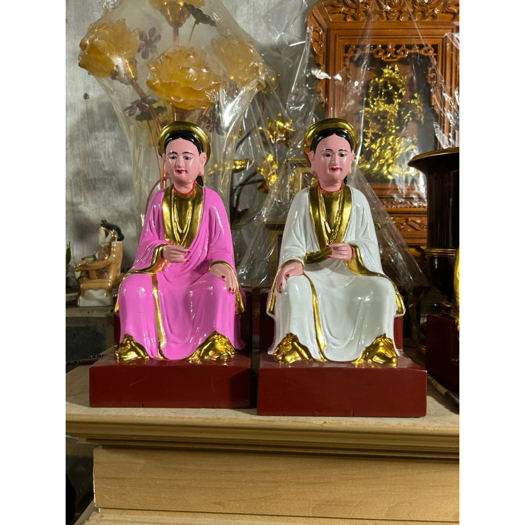 Tượng cô Bơ , cô Chín gỗ mít Sơn son thếp vàng