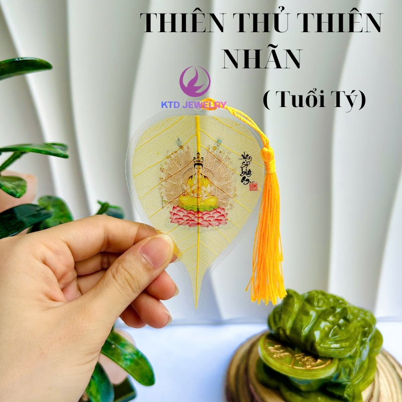 Lá Bồ Đề KATEDA Phật Bản Mệnh theo tuổi 12 Con Giáp để ốp điện thoại, treo xe ô tô 6x9cm
