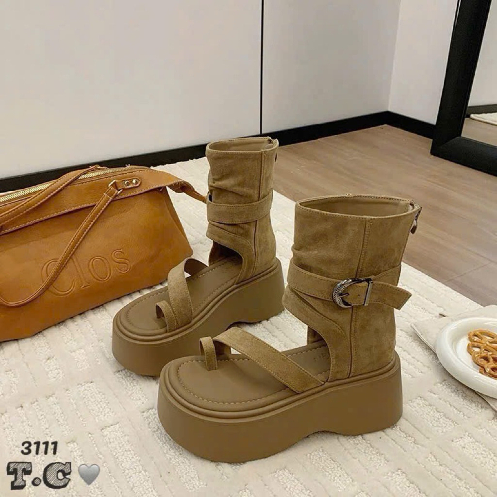 Boot xỏ đai đế  độn
