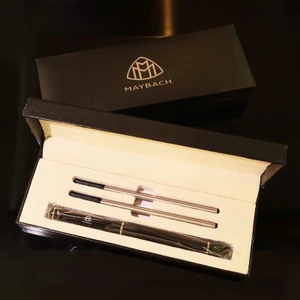 Bút kí ( Hộp + 2 ruột ) logo hộp da và logo bút ( luxury )