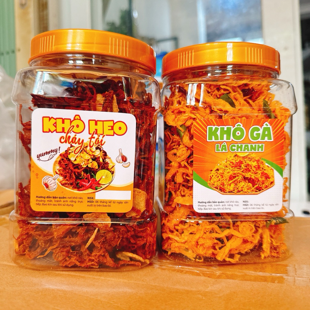 combo 1KG - 2 Hộp x 500Gr (1KHÔ GÀ LÁ CHANH 500g + 1KHÔ HEO TỎI 500gr)  loại ngon đặc biệt Sạch Nhà Làm