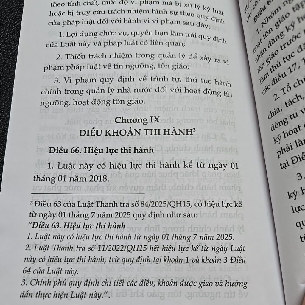 Sách - Luật tín ngưỡng tôn giáo (NXB Lao động)