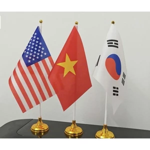 Cờ để bàn đế nhựa cờ thế giới Nhật Hàn Mỹ Việt Nam