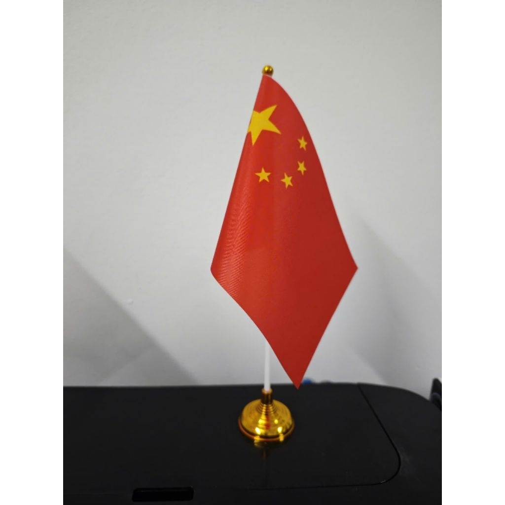 Cờ để bàn đế nhựa cờ thế giới Nhật Hàn Mỹ Việt Nam
