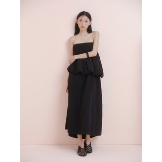 Đầm OLV liền cúp ngực dáng suông Black Pleated Peplum Cup Midi Dress thanh lịch phù hợp đi chơi