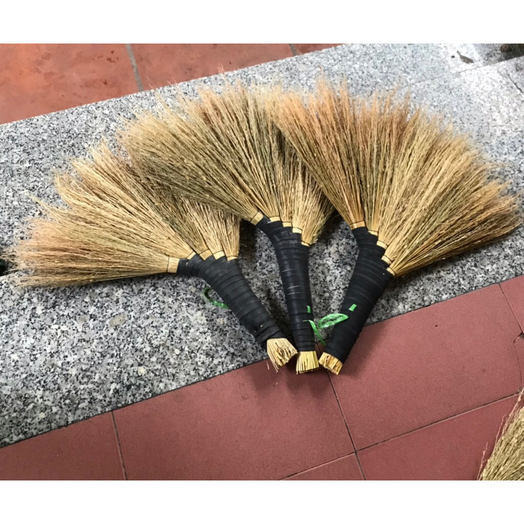Chổi lúa, chổi rơm loại tốt-Lushop_Đồ gia dụng | Shopee Việt Nam