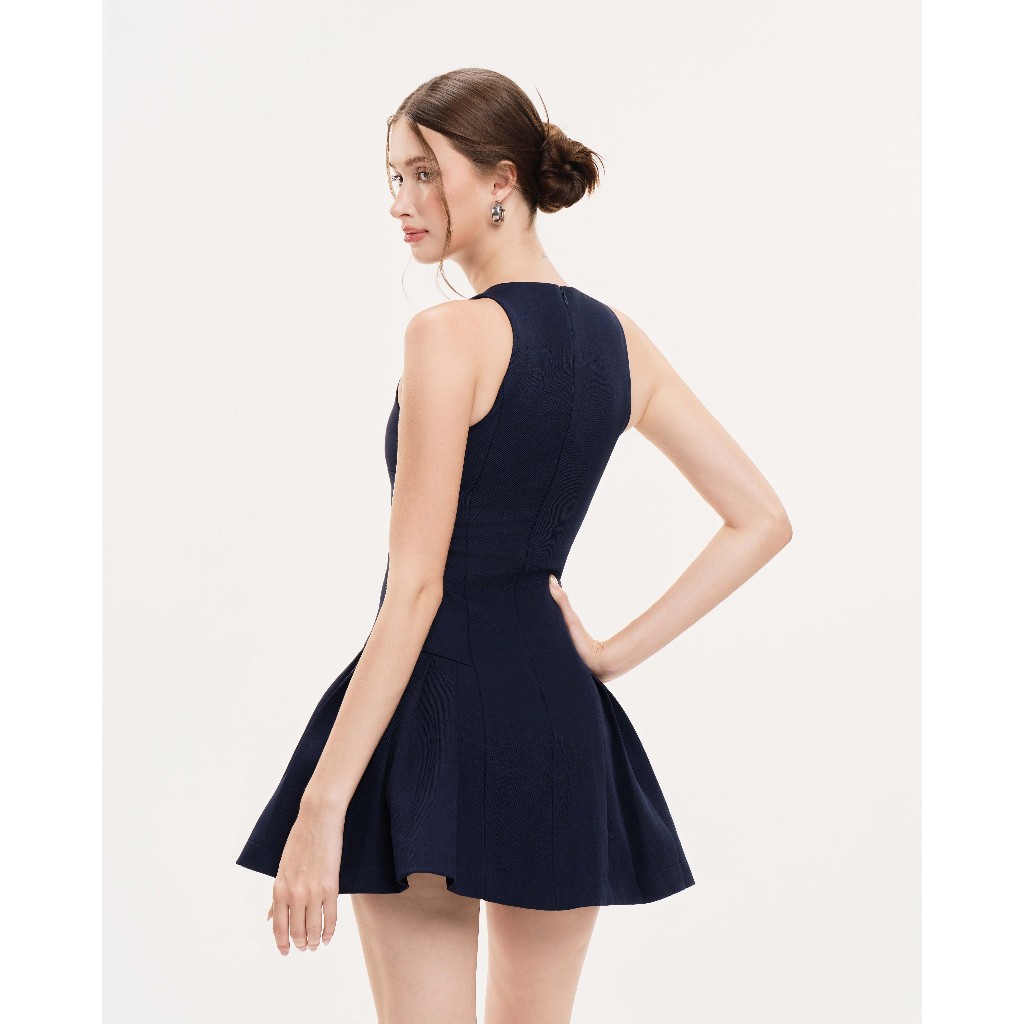 RECHIC Đầm ngắn Antoin form A phối xếp ly tà thanh lịch sành điệu | BigBuy360 - bigbuy360.vn