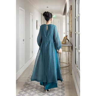 SWANLAKE | Áo Dài Cách Tân Nữ Dáng Suông Cổ Tròn Tay Dài Vải Xốp Hàn Thêu Hoa Thanh Lịch Tết L13138