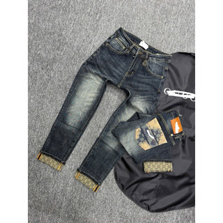 Quần jean nam cao cấp 2 màu xanh điểm hoạ tiết tinh tế – form slim fit trẻ trung, phong cách thời trang đường phố