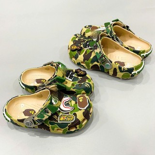 Dép classic Bape Ape Camo trẻ em, dép họa tiết vằn cho bé trai tặng kèm charm 3d trang trí dép