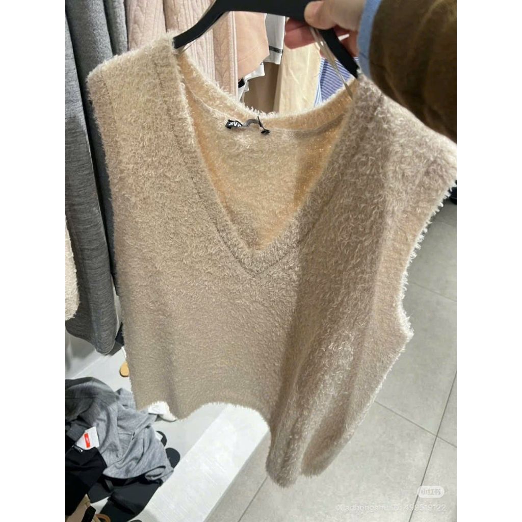 Áo ghile len Z4R4 dữ xịn