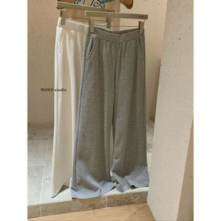 𝐏𝐡𝐢𝐞𝐧 | (Sẵn Trắng S) W7695 Set Áo Khoác Zip Mix Quần Ống Suông Loe Thu Đông