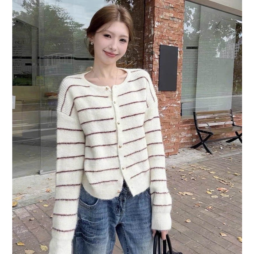 BST Áo Khoác Cardidgan Mirage Sọc Nhí Local Brand Chất Len Mềm Mịn.